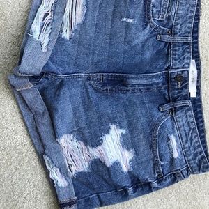 Hidden Dolls Kill 28 NWOT jean shorts
